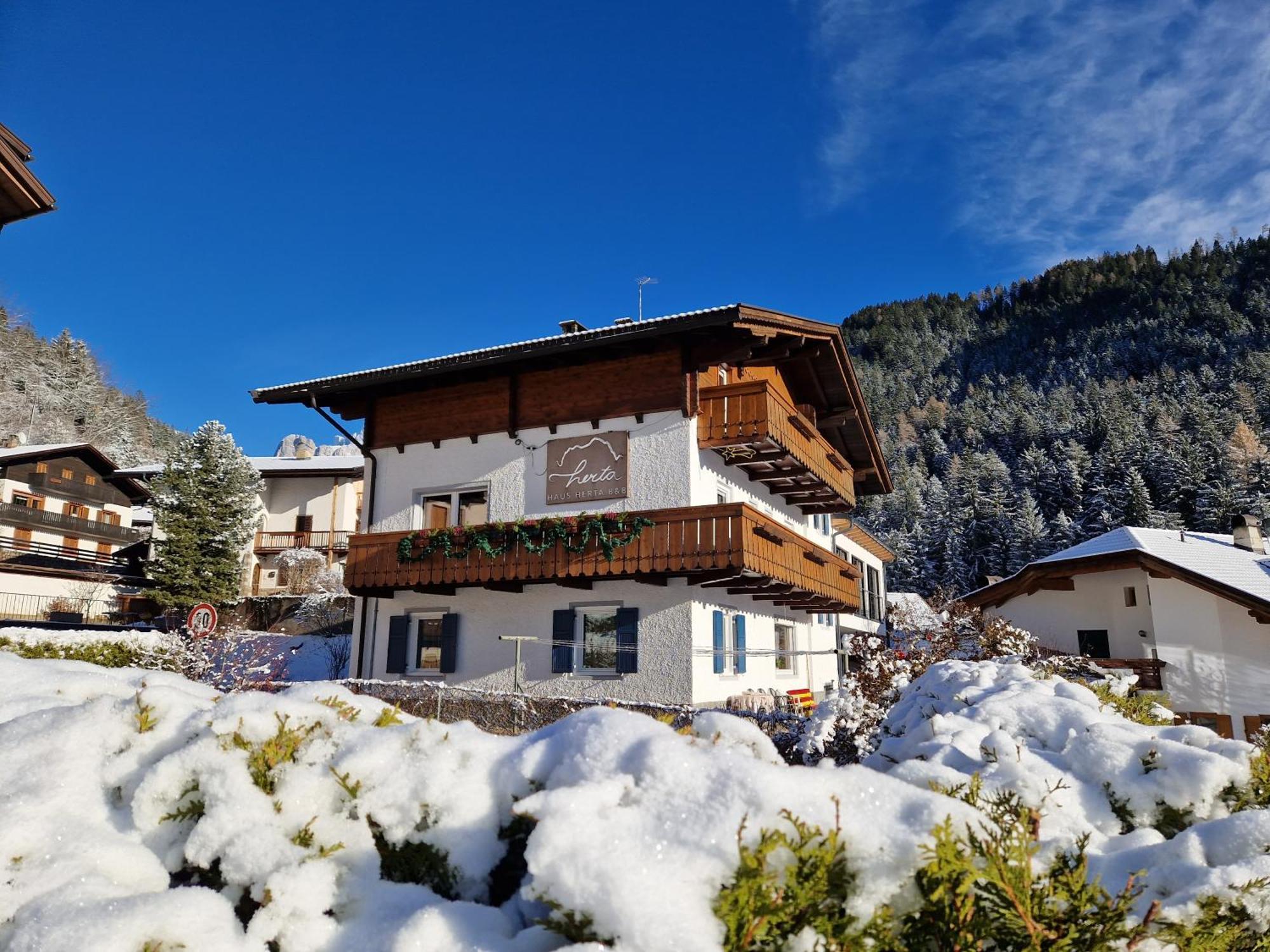 Haus Herta B&B Nova Levante Luaran gambar